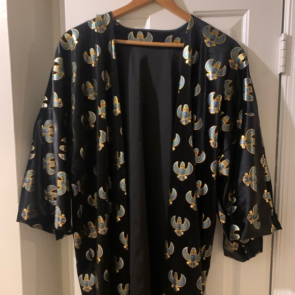 NWT BlackMilk Jewelled Scarab Velvet Robe Kimomo Top - Picture 8 of 10